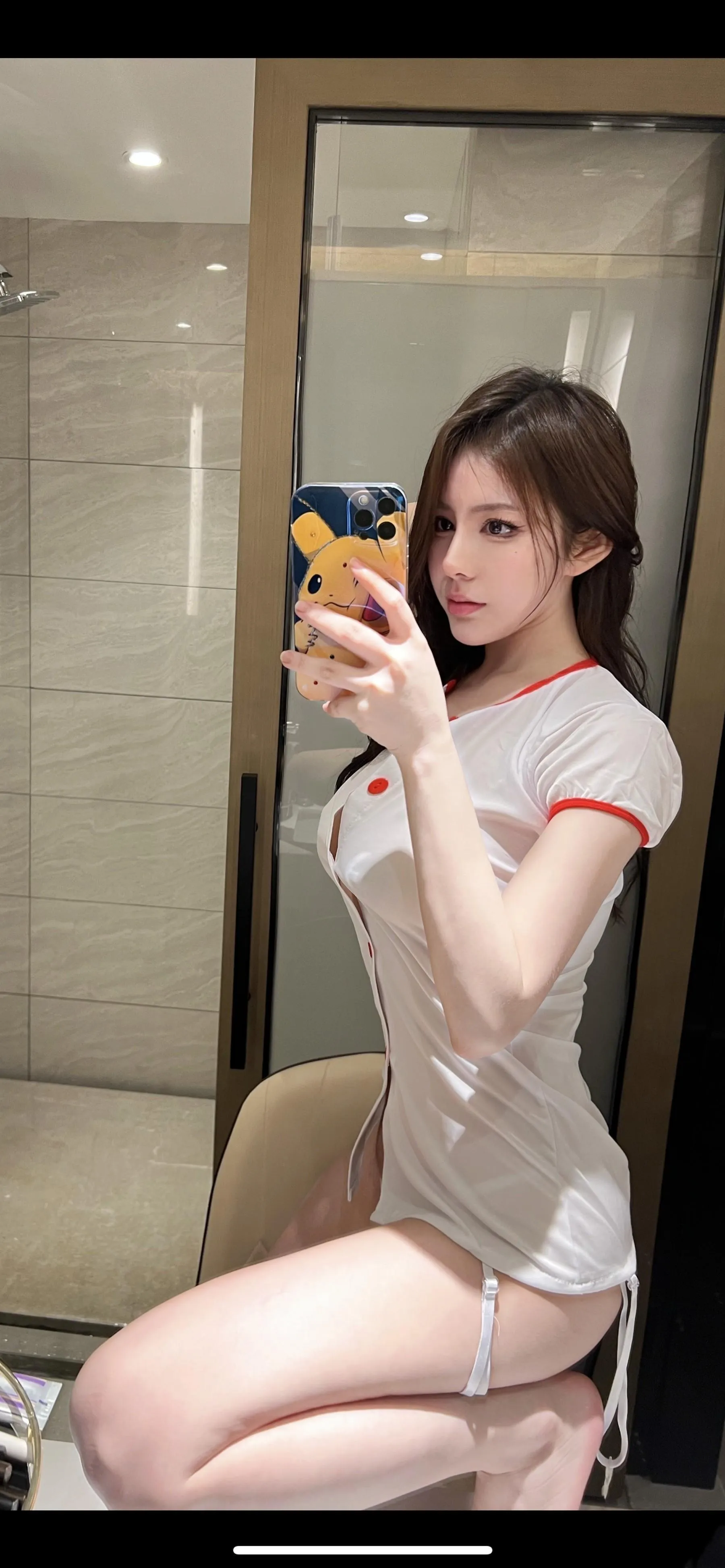 陈妮妮UNI – NO.44 纯欲小护士 [43P]插图3